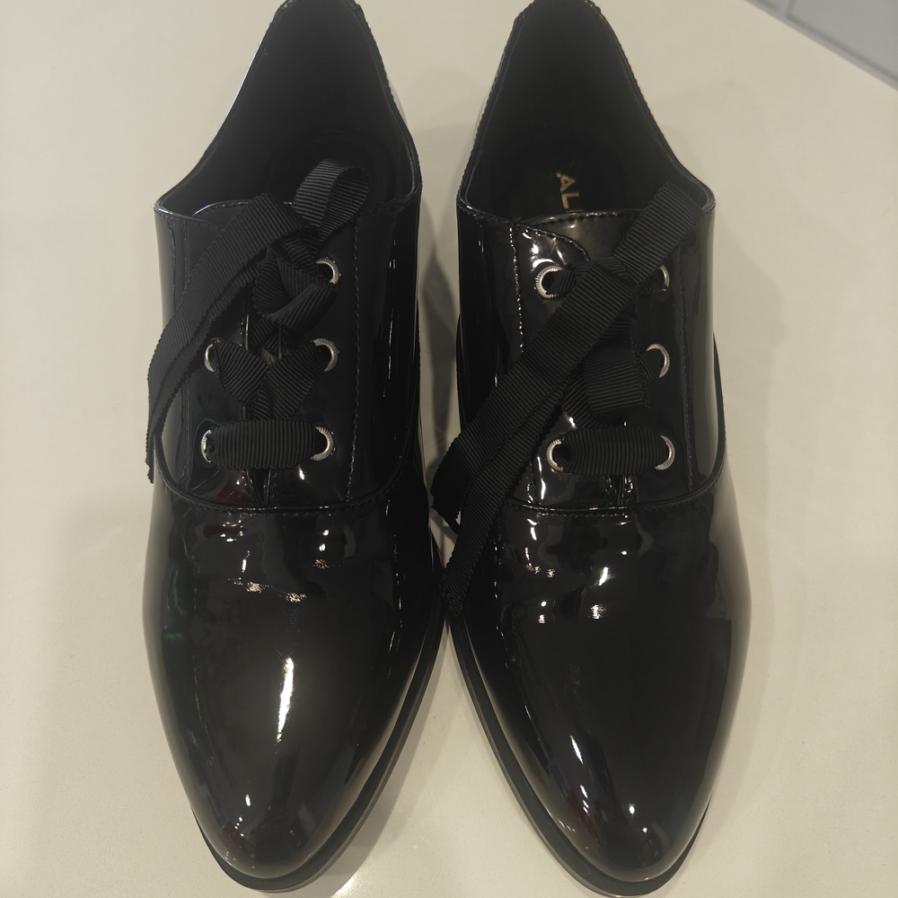 Aldo Black Patent Lace-Up Women's Flats